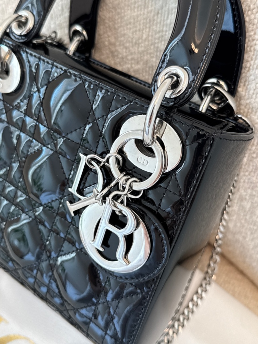 CHRISTIAN DIOR 2023 Mini Lady Dior Bag Black Patent Cannage Calfskin - Picture 7 of 16